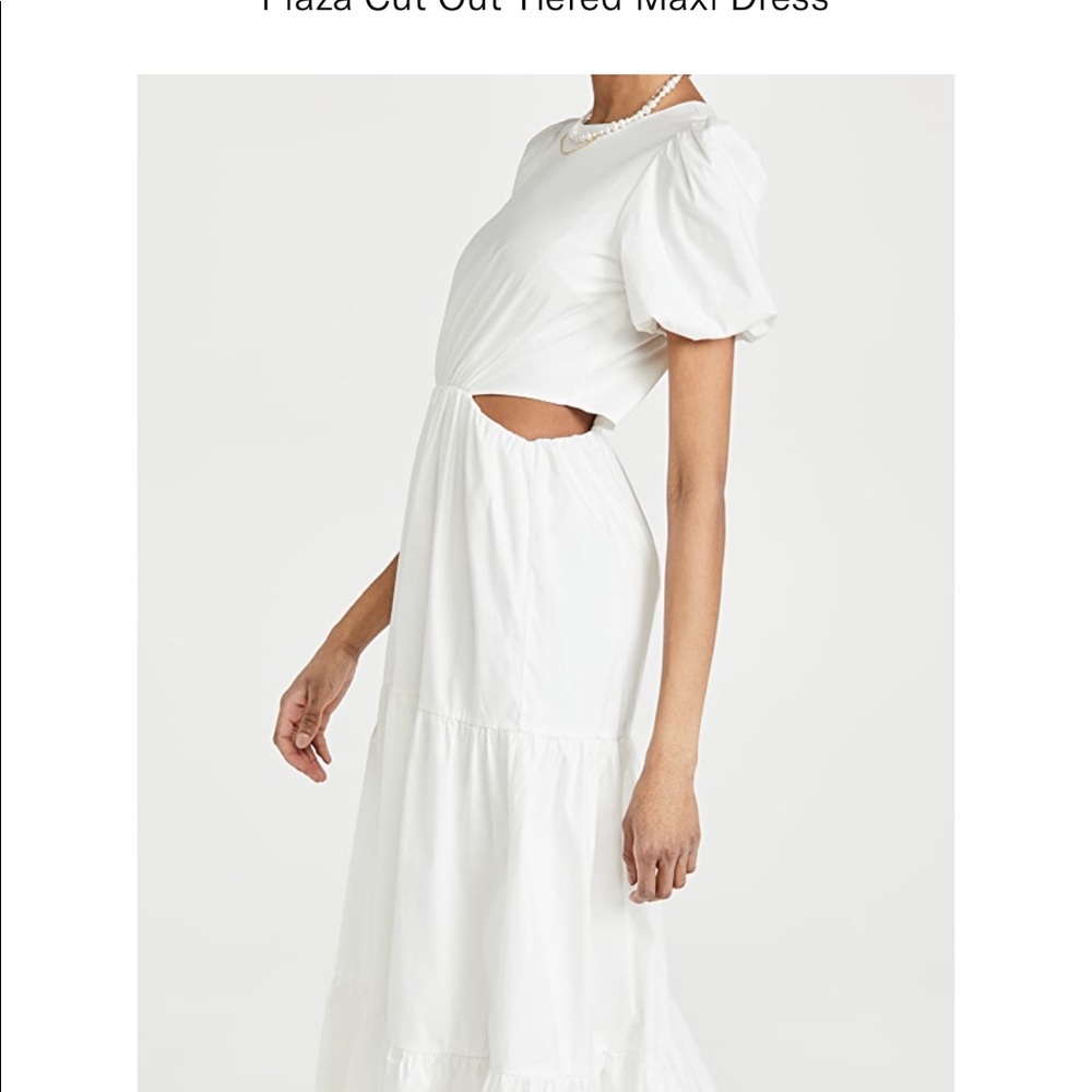 White puff sleeve dress